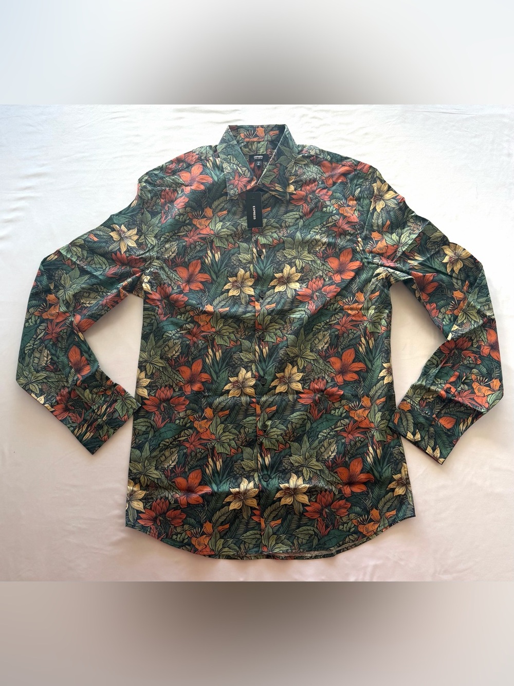 Men’s Express Floral Hawaiian Button-Up Shirt Long Sleeve Tropical Print NWT